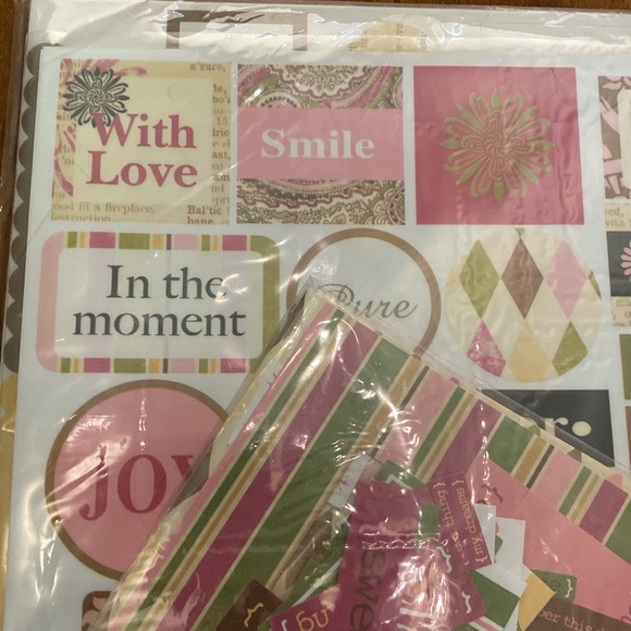 Paisley design 12 x 12 scrapbook kit - Picture 4 of 5